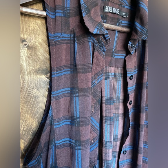 Rebel Rogue Chiffon maxi vest - Picture 2 of 4